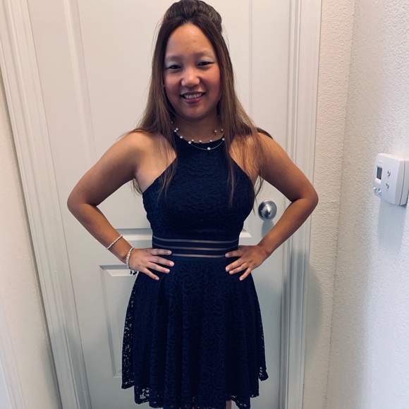 πΈ Welcome to my Boutique πΈ - Picture 11 of 16